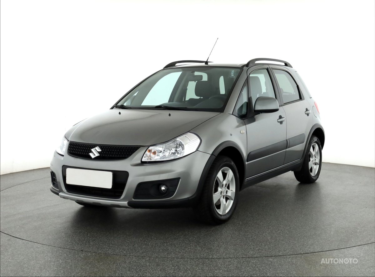 Suzuki SX4, 2011 - pohled č. 3