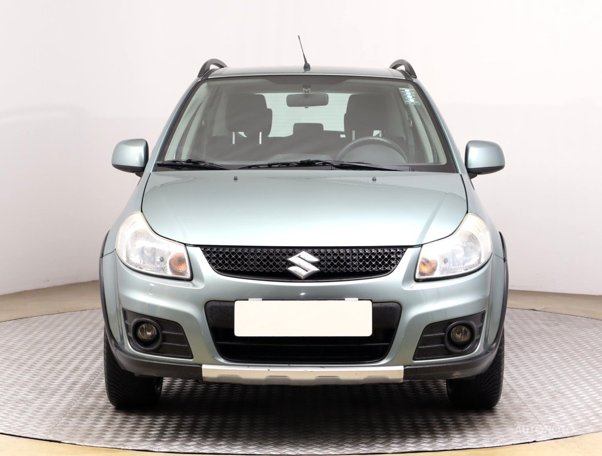 Suzuki SX4, 2010 - pohled č. 2