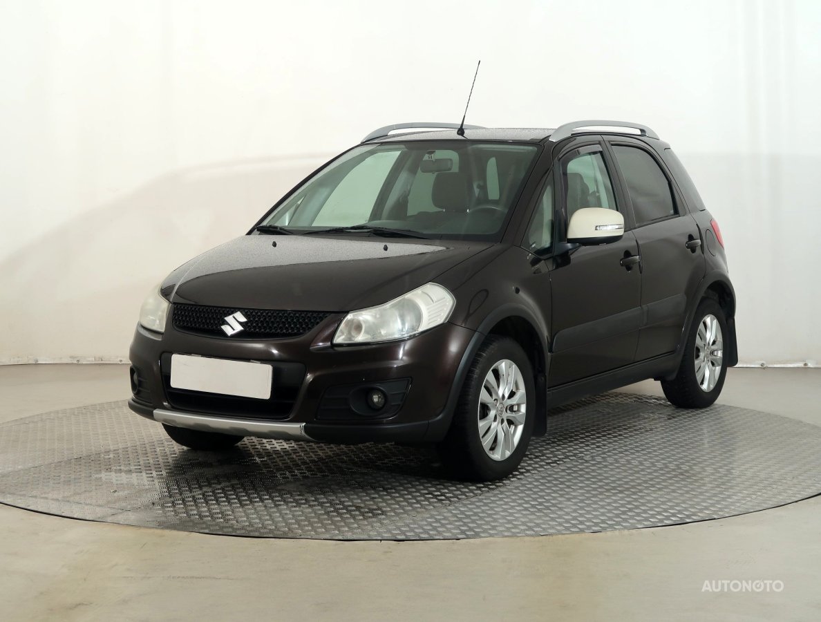 Suzuki SX4, 2013 - pohled č. 3