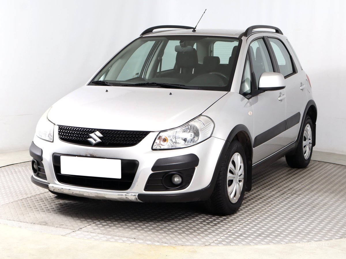 Suzuki SX4, 2011 - pohled č. 3