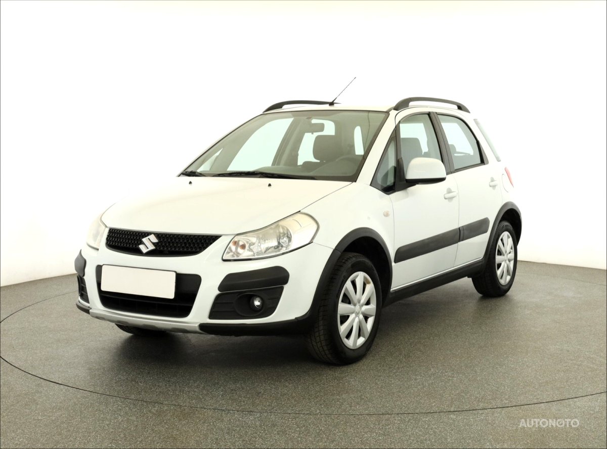 Suzuki SX4, 2013 - pohled č. 3