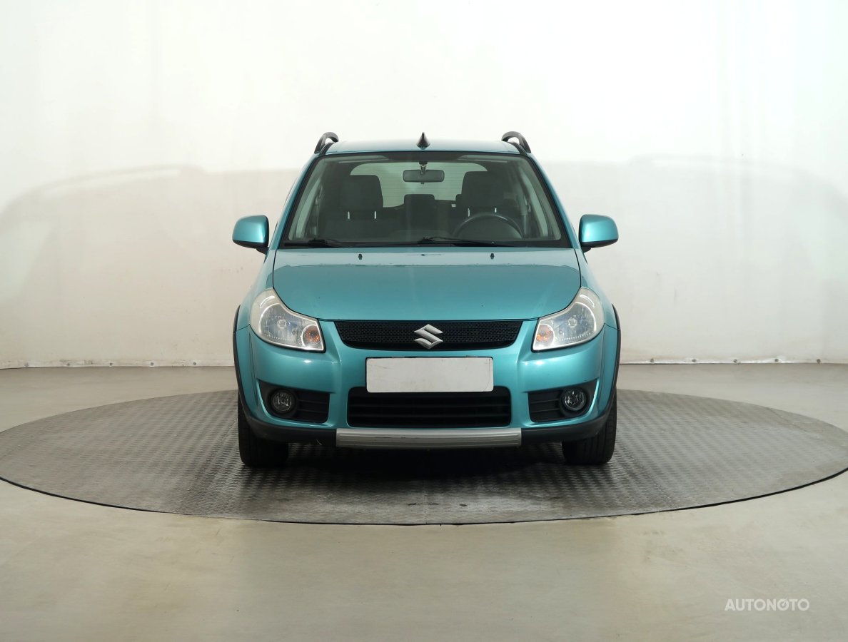 Suzuki SX4, 2010 - pohled č. 2