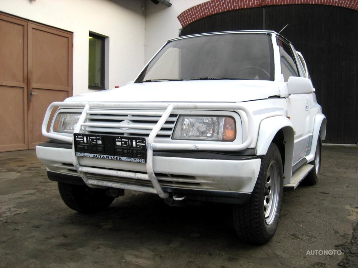 Suzuki Vitara, 1990 - celkový pohled