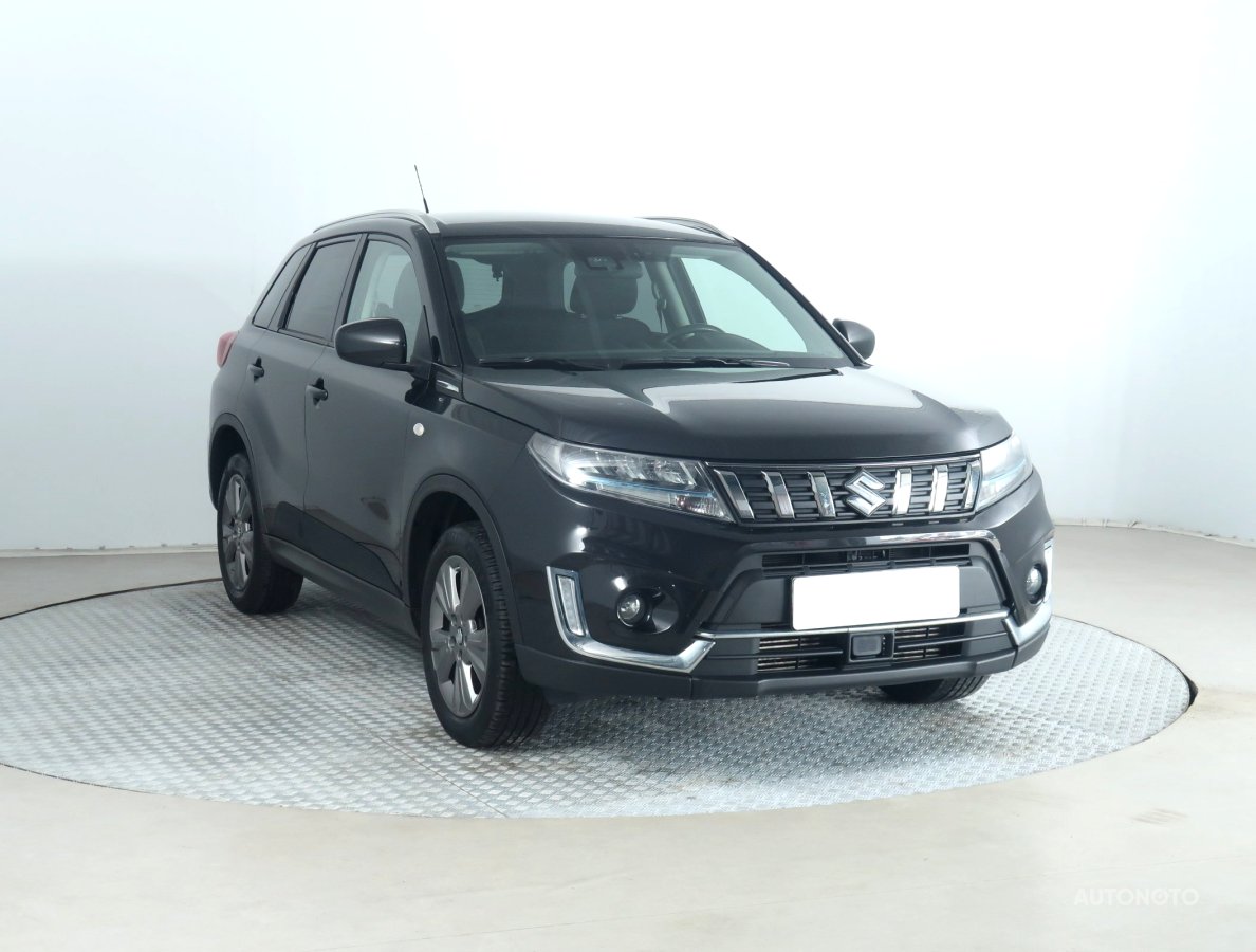 Suzuki Vitara, 2022 - celkový pohled