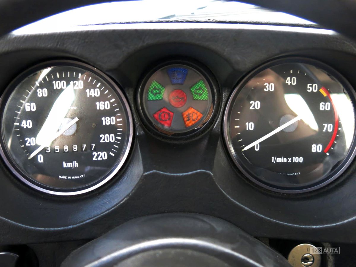 Tatra 613, 1978 - pohled č. 10