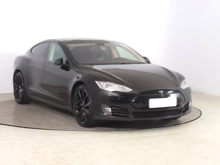 Tesla Model S, 2014