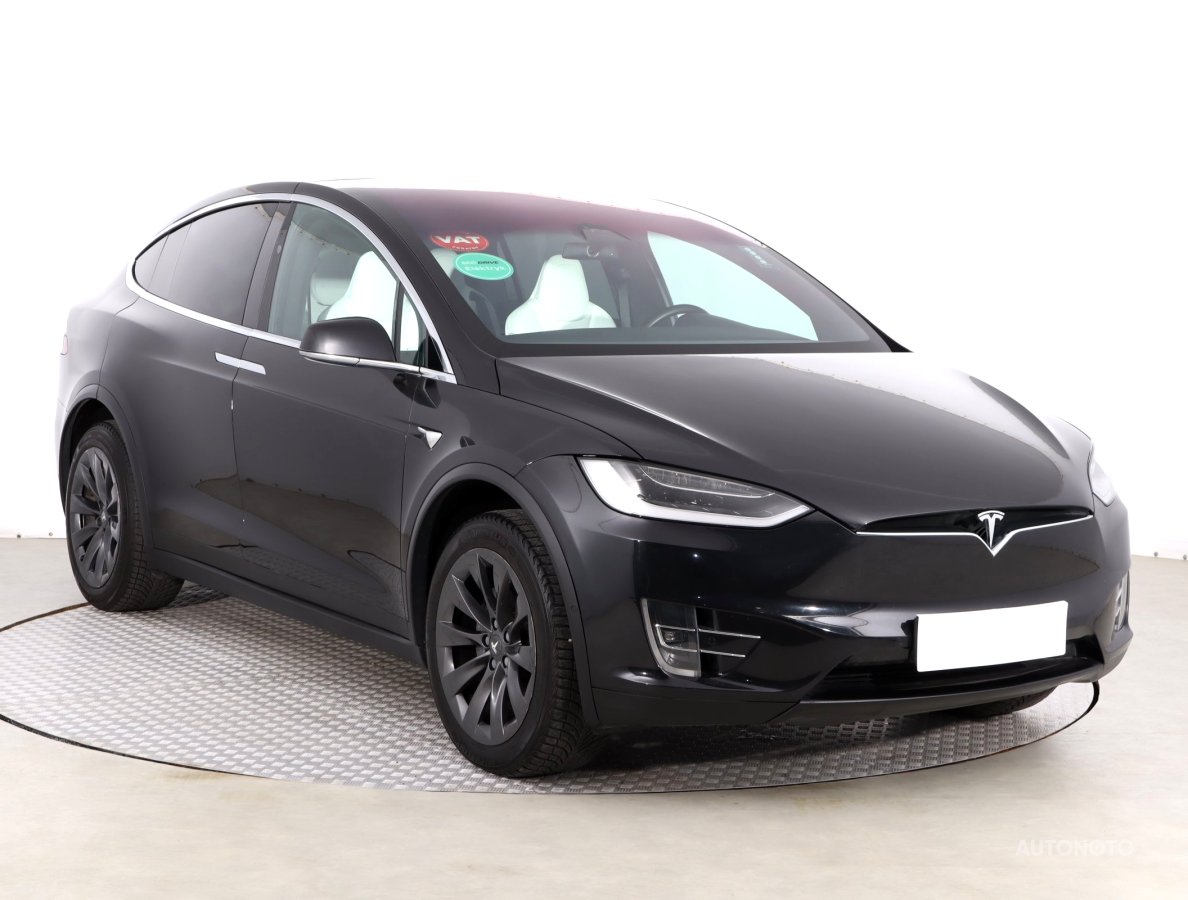 Tesla Model X, 2018 - celkový pohled