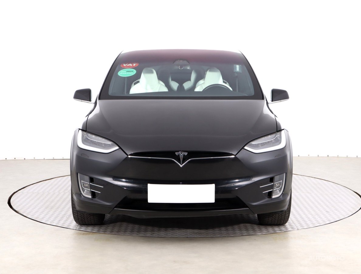 Tesla Model X, 2018 - pohled č. 2