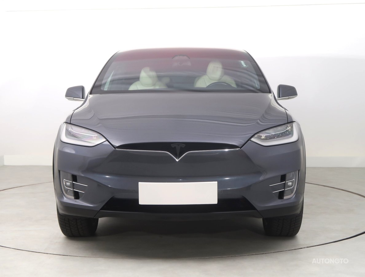 Tesla Model X, 2020 - pohled č. 2