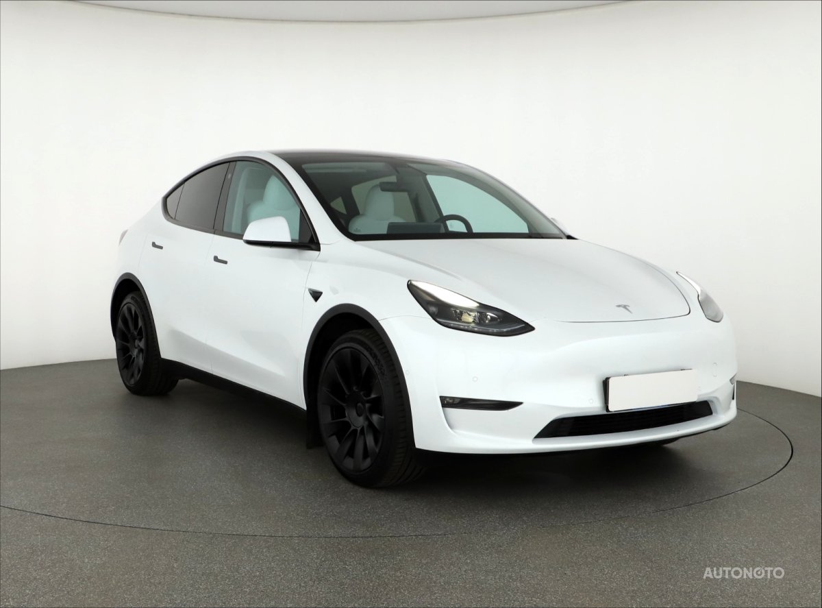 Tesla Ostatní, 2022 - celkový pohled