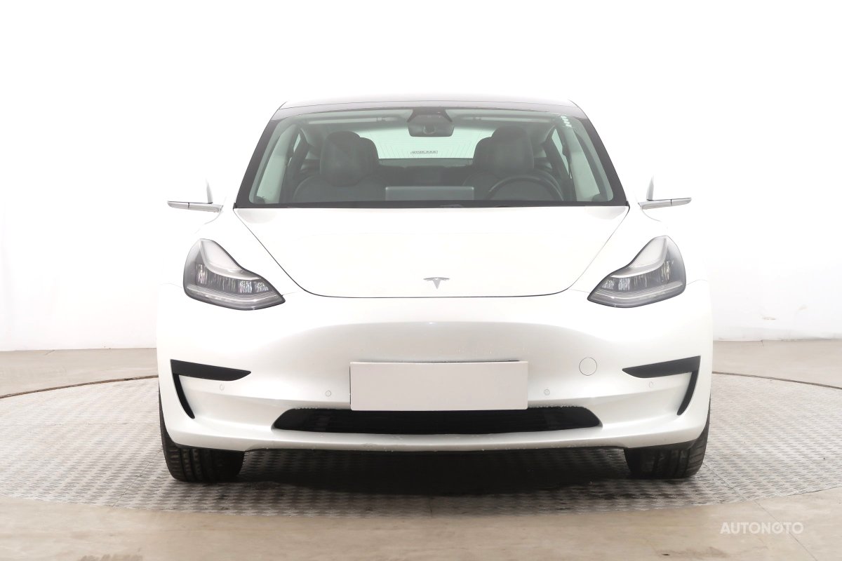 Tesla Ostatní, 2020 - pohled č. 2