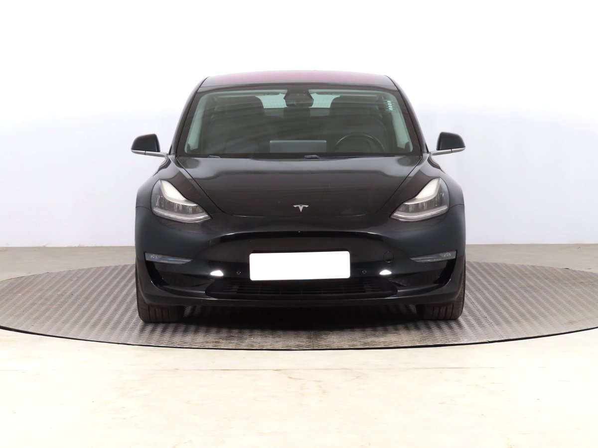 Tesla Ostatní, 2019 - pohled č. 2