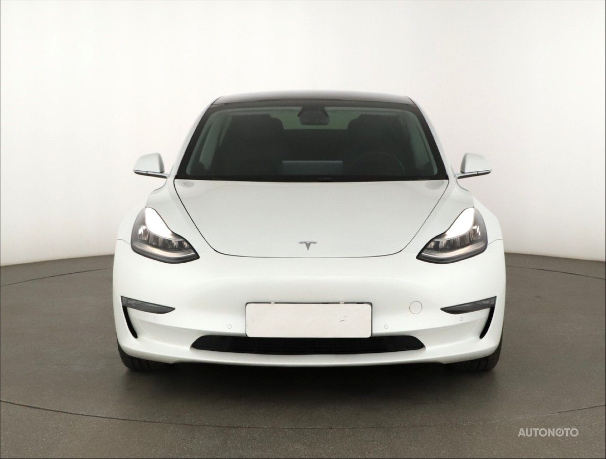 Tesla Ostatní, 2020 - pohled č. 2