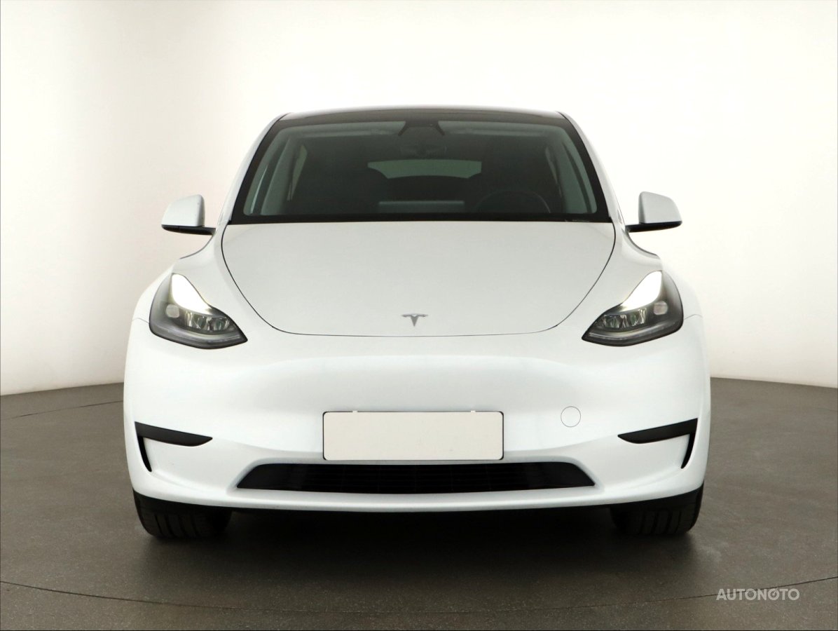 Tesla Ostatní, 2023 - pohled č. 2