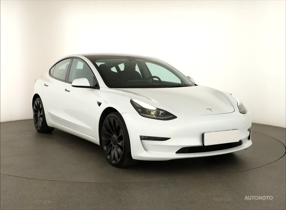 Tesla Ostatní, 2022 - celkový pohled