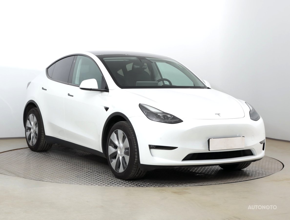 Tesla Ostatní, 2022 - celkový pohled