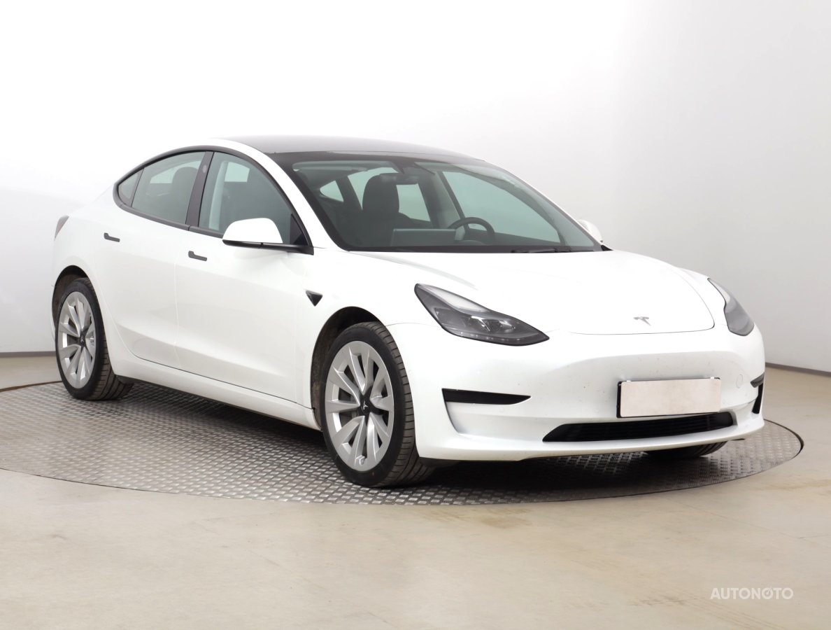 Tesla Ostatní, 2022 - celkový pohled