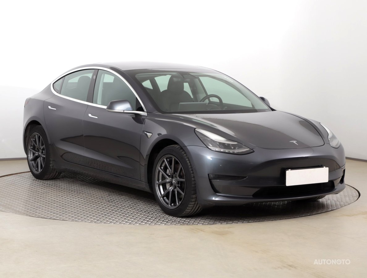 Tesla Ostatní, 2019 - celkový pohled