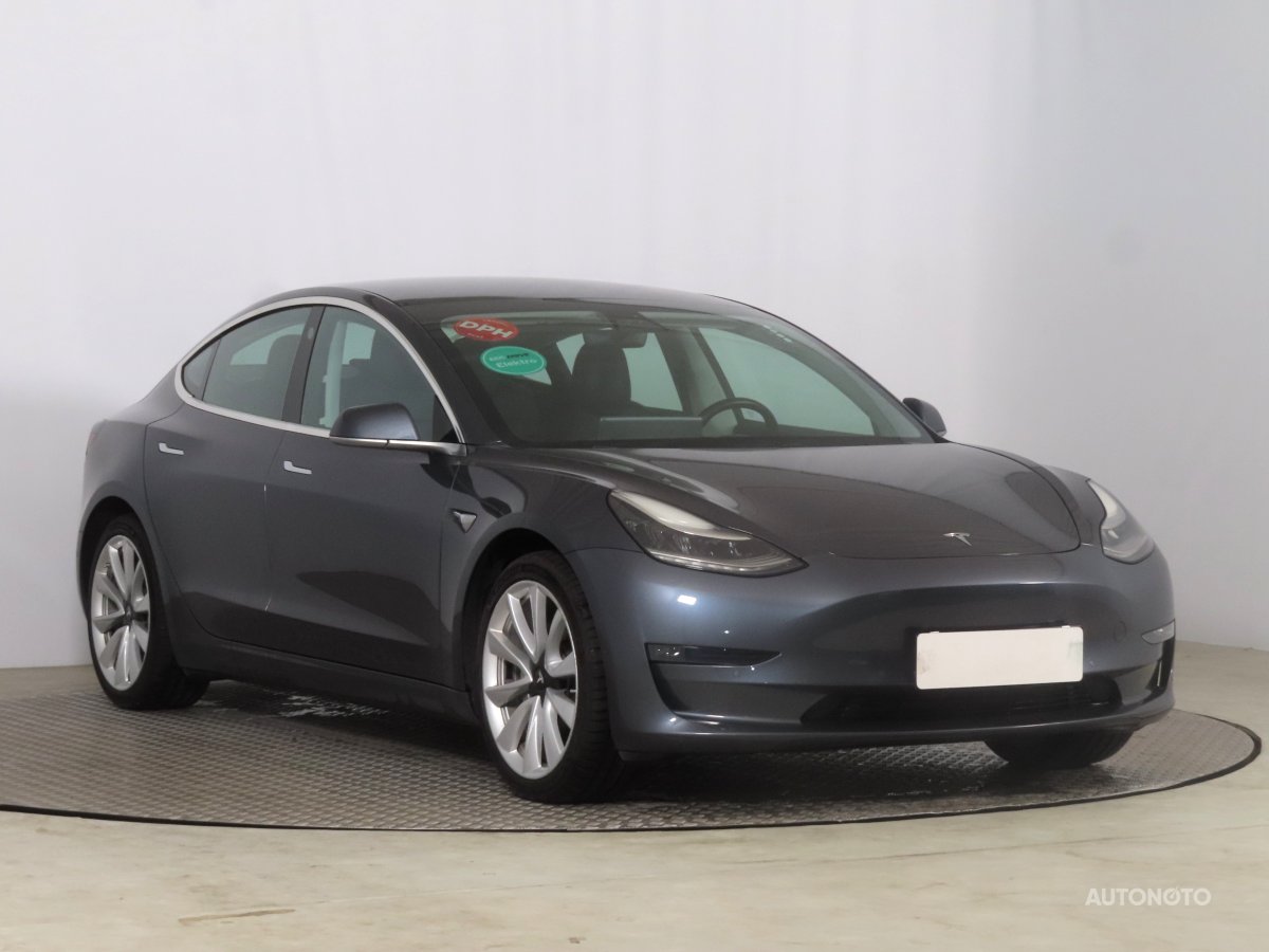 Tesla Ostatní, 2019 - celkový pohled