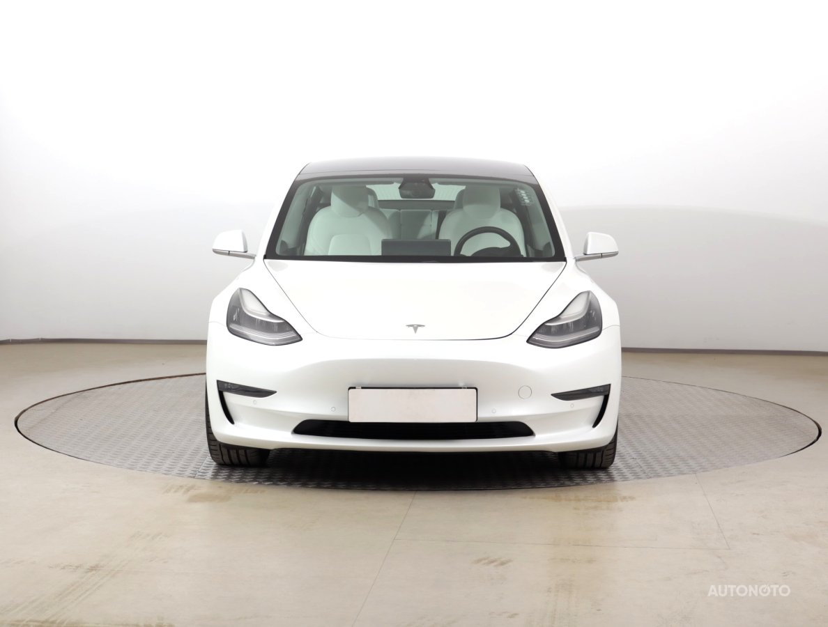 Tesla Ostatní, 2019 - pohled č. 2