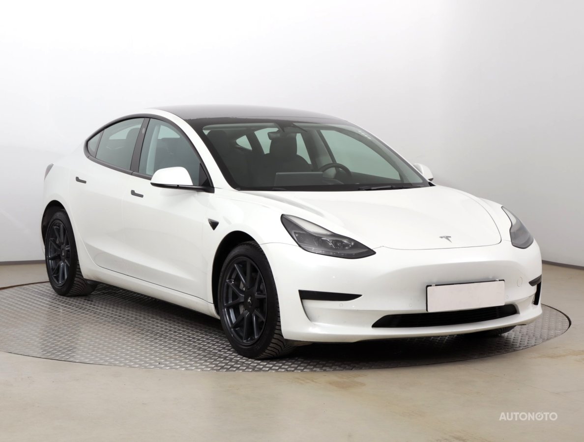 Tesla Ostatní, 2022 - celkový pohled