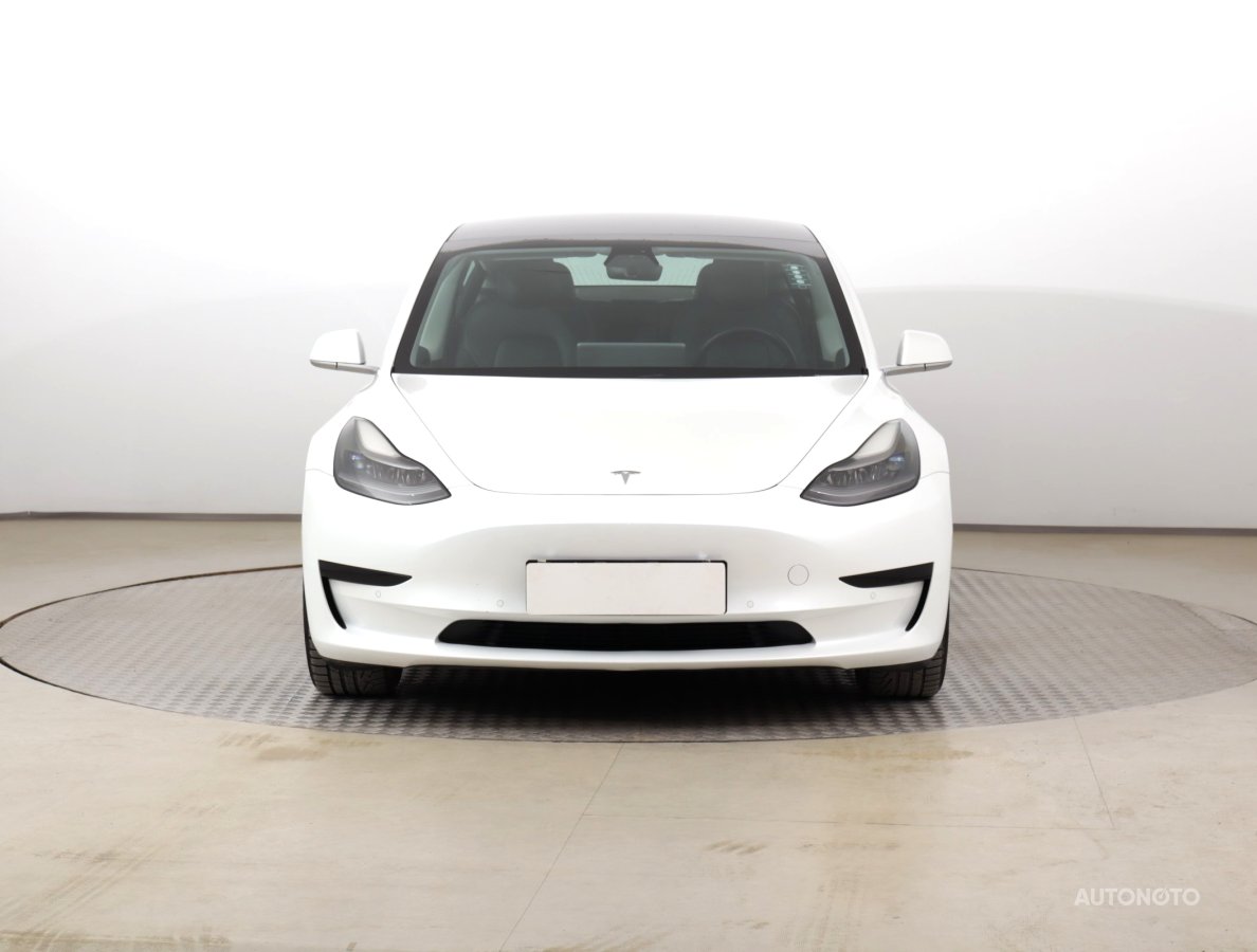 Tesla Ostatní, 2020 - pohled č. 2