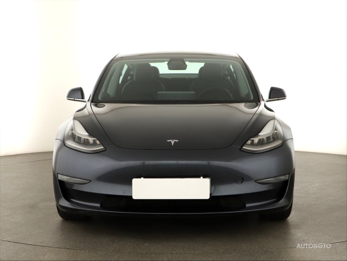 Tesla Ostatní, 2019 - pohled č. 2