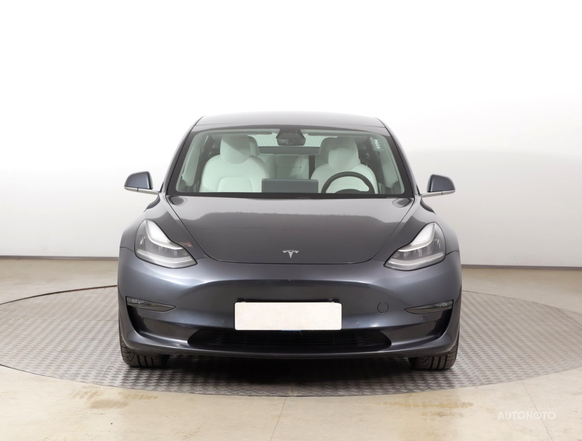 Tesla Ostatní, 2020 - pohled č. 2