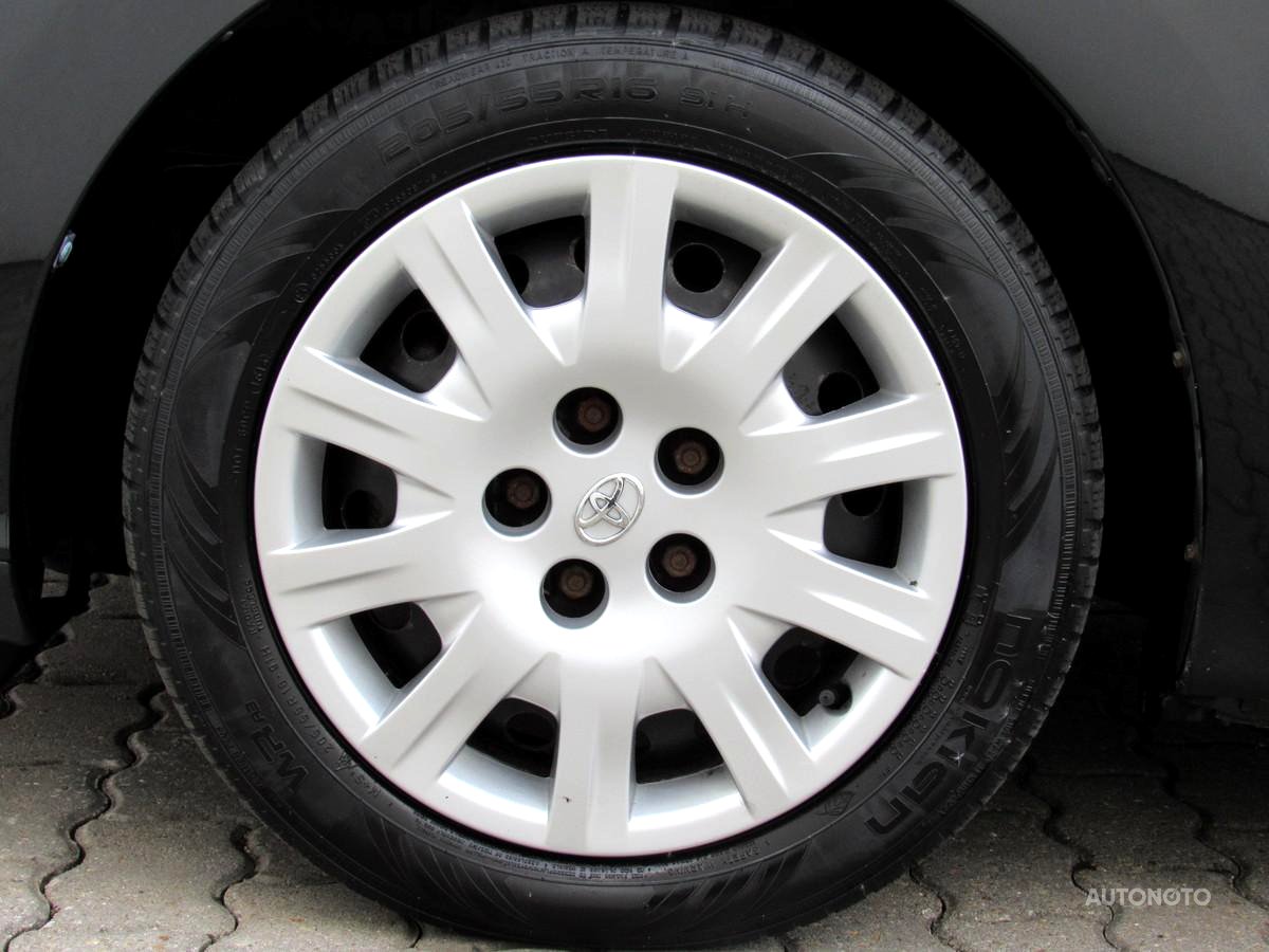 Toyota Auris, 2012 - pohled č. 11