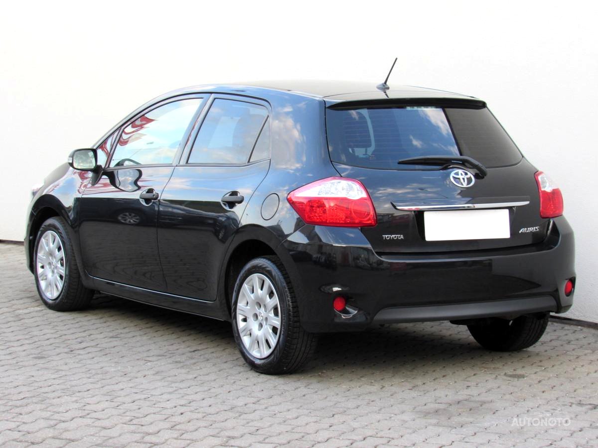 Toyota Auris, 2012 - pohled č. 7
