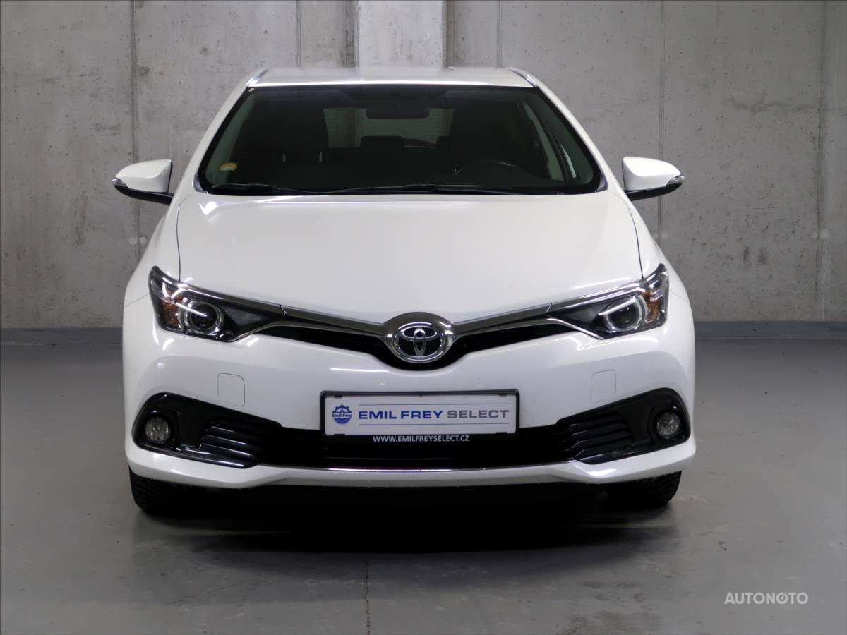 Toyota Auris, 2016 - pohled č. 2