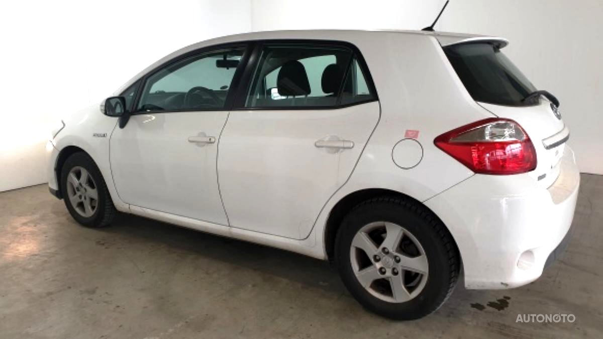 Toyota Auris, 2011 - pohled č. 2