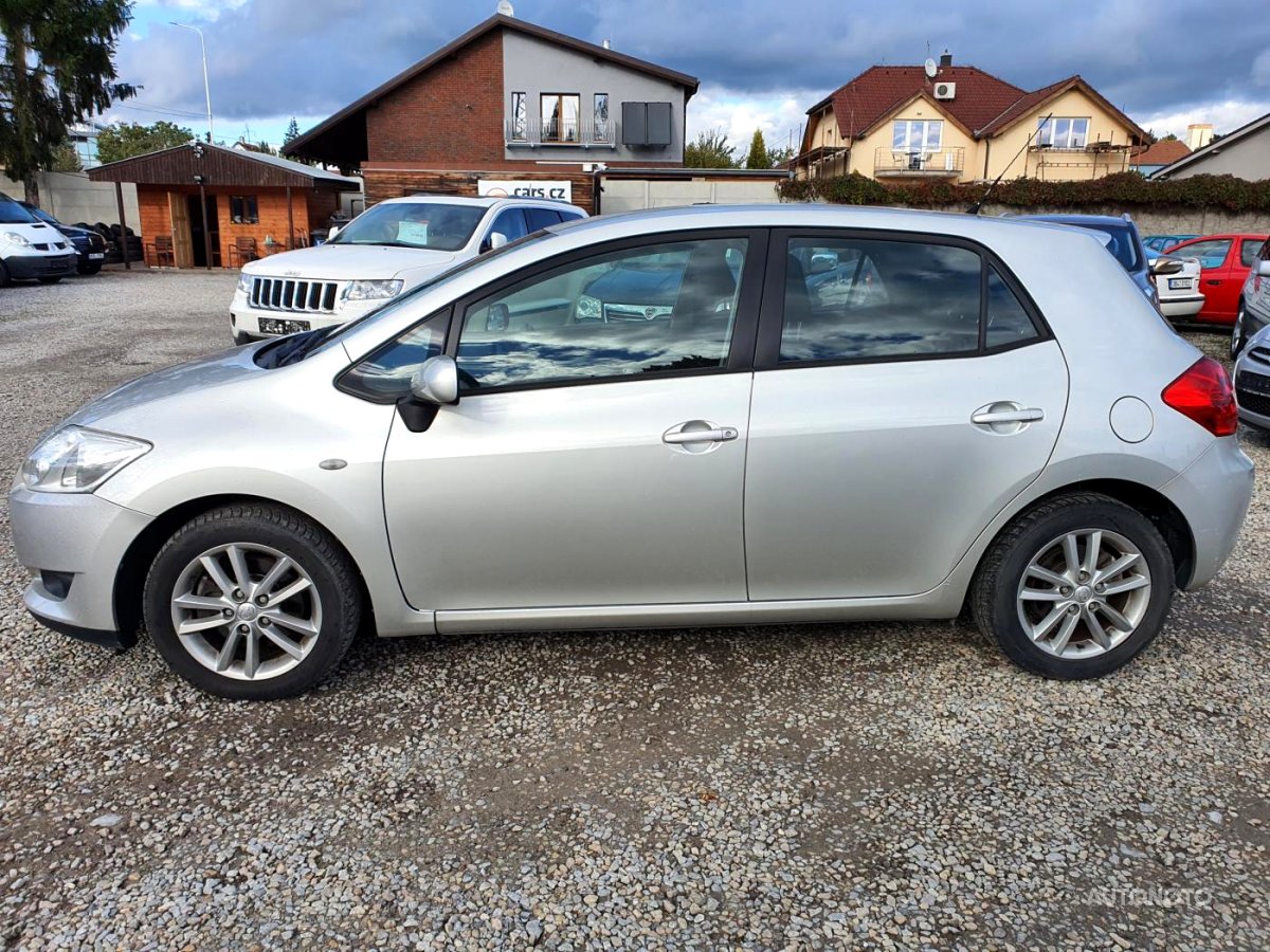 Toyota Auris, 2009 - pohled č. 3