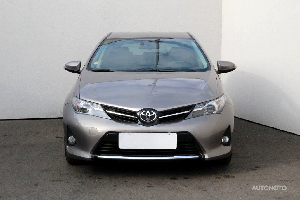 Toyota Auris, 2017 - pohled č. 2