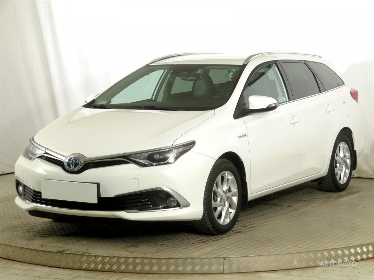 Toyota Auris, 2017 - pohled č. 3