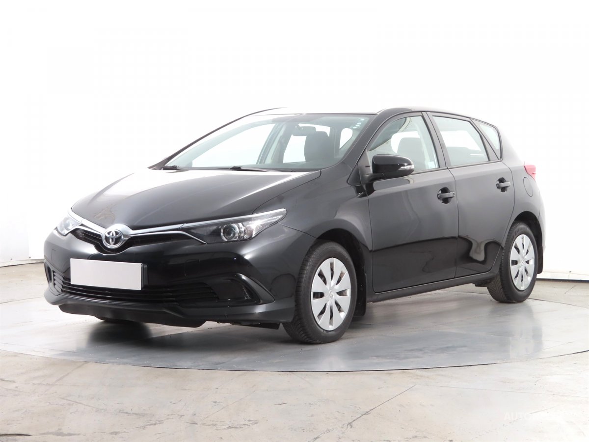 Toyota Auris, 2019 - pohled č. 3