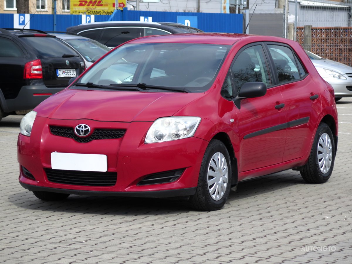 Toyota Auris, 2010 - pohled č. 3