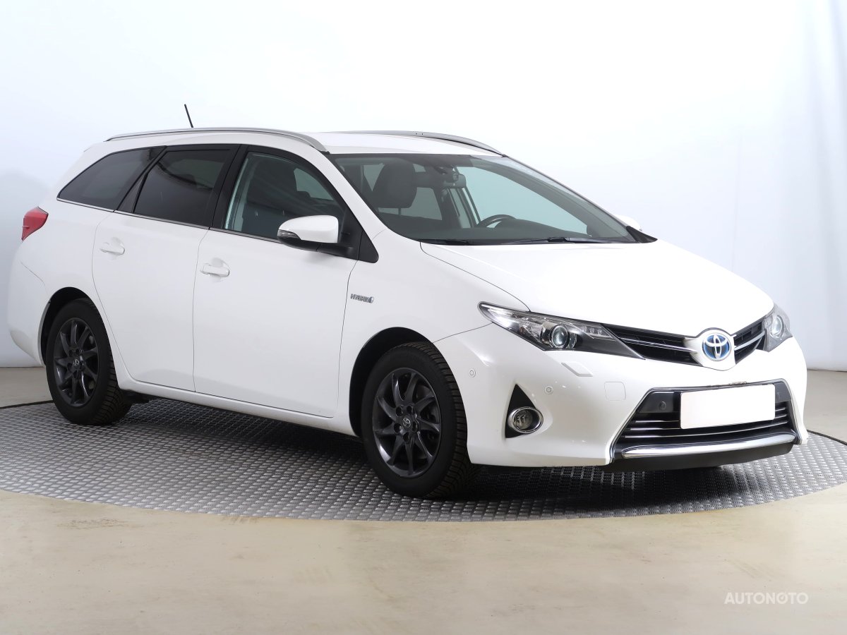 Toyota Auris, 2014 - celkový pohled