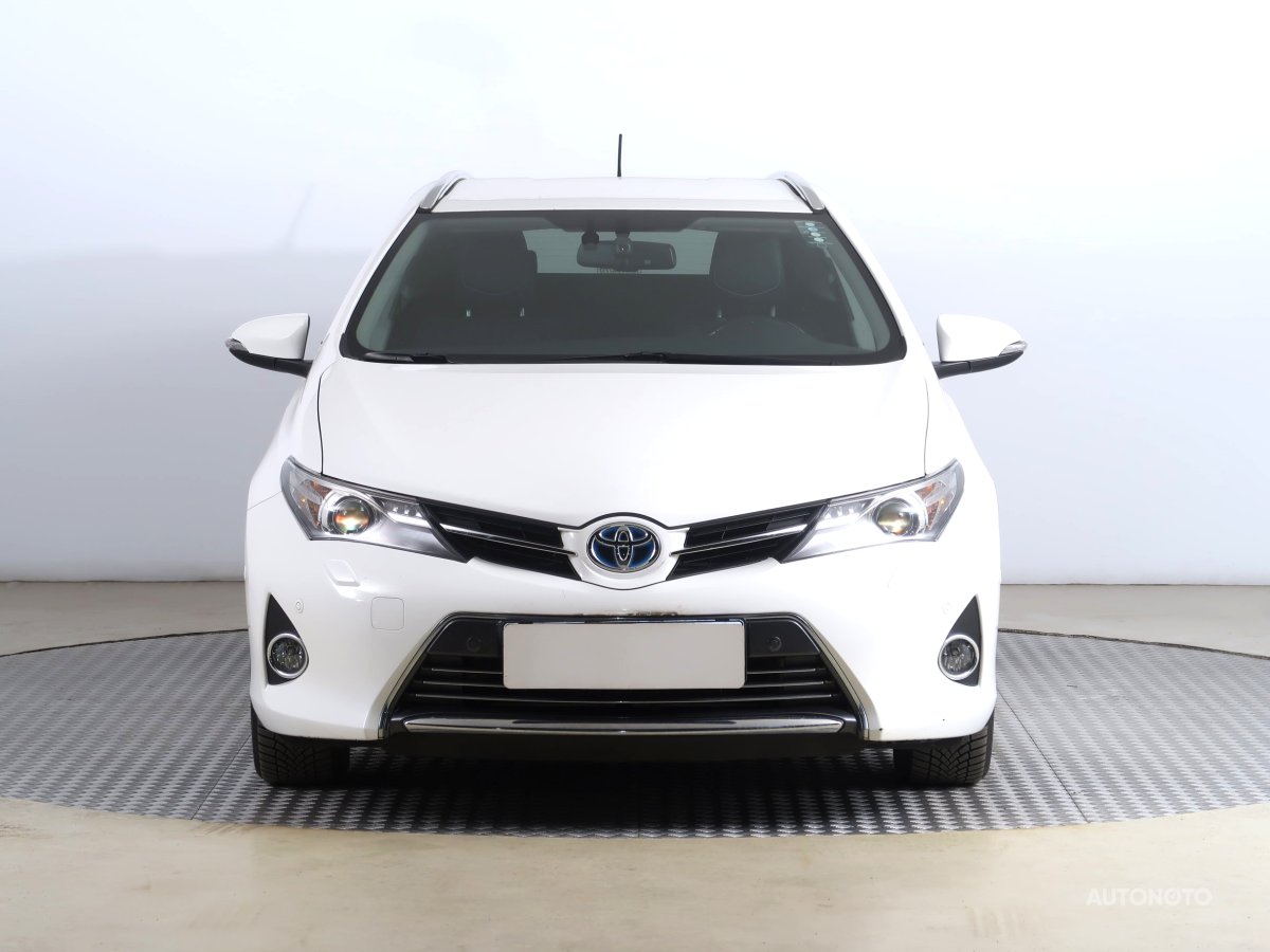 Toyota Auris, 2014 - pohled č. 2