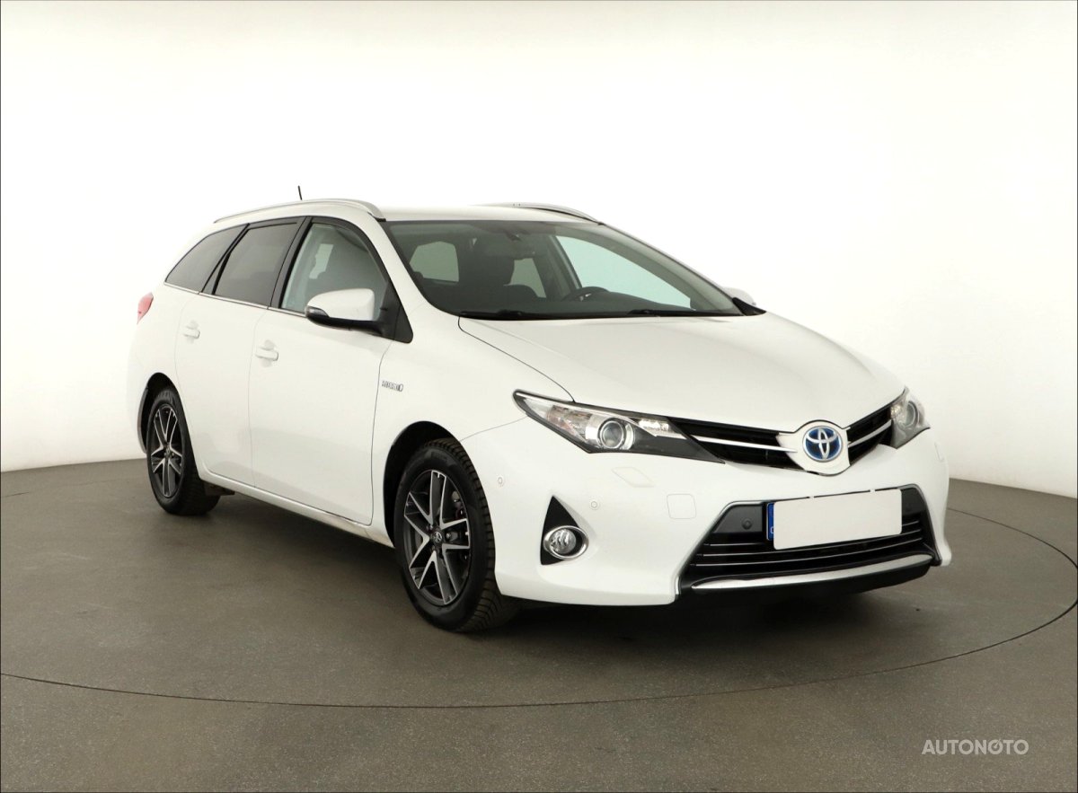 Toyota Auris, 2014 - celkový pohled