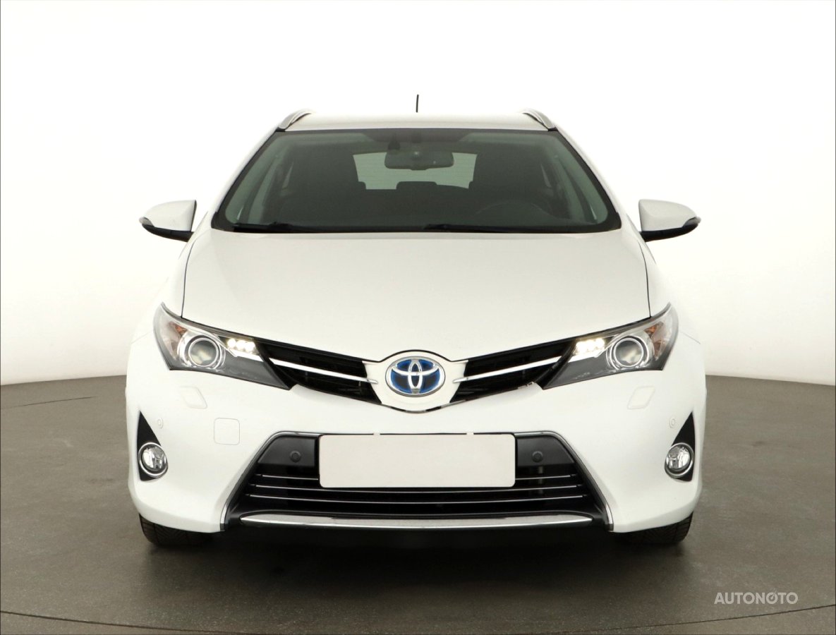 Toyota Auris, 2014 - pohled č. 2