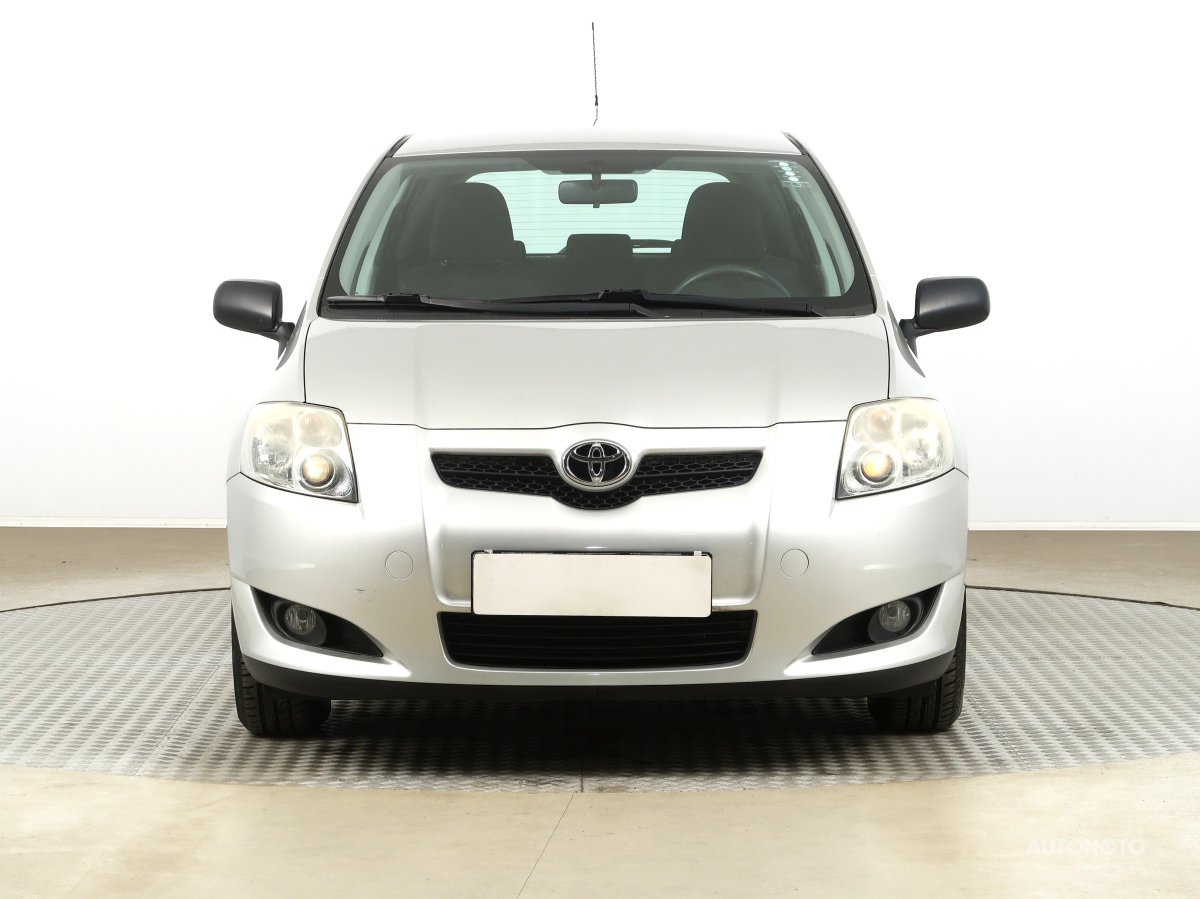 Toyota Auris, 2009 - pohled č. 2