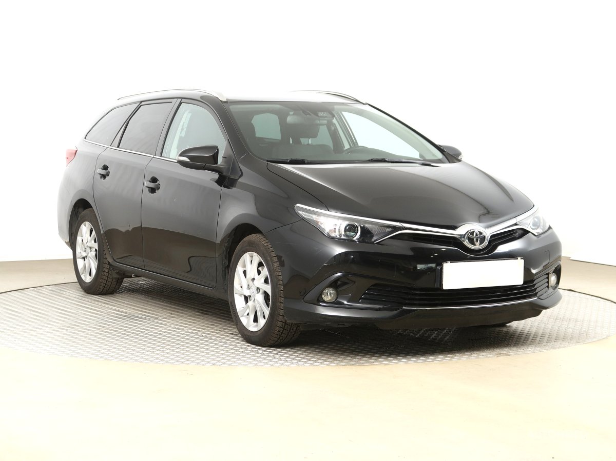 Toyota Auris, 2018 - pohled č. 1