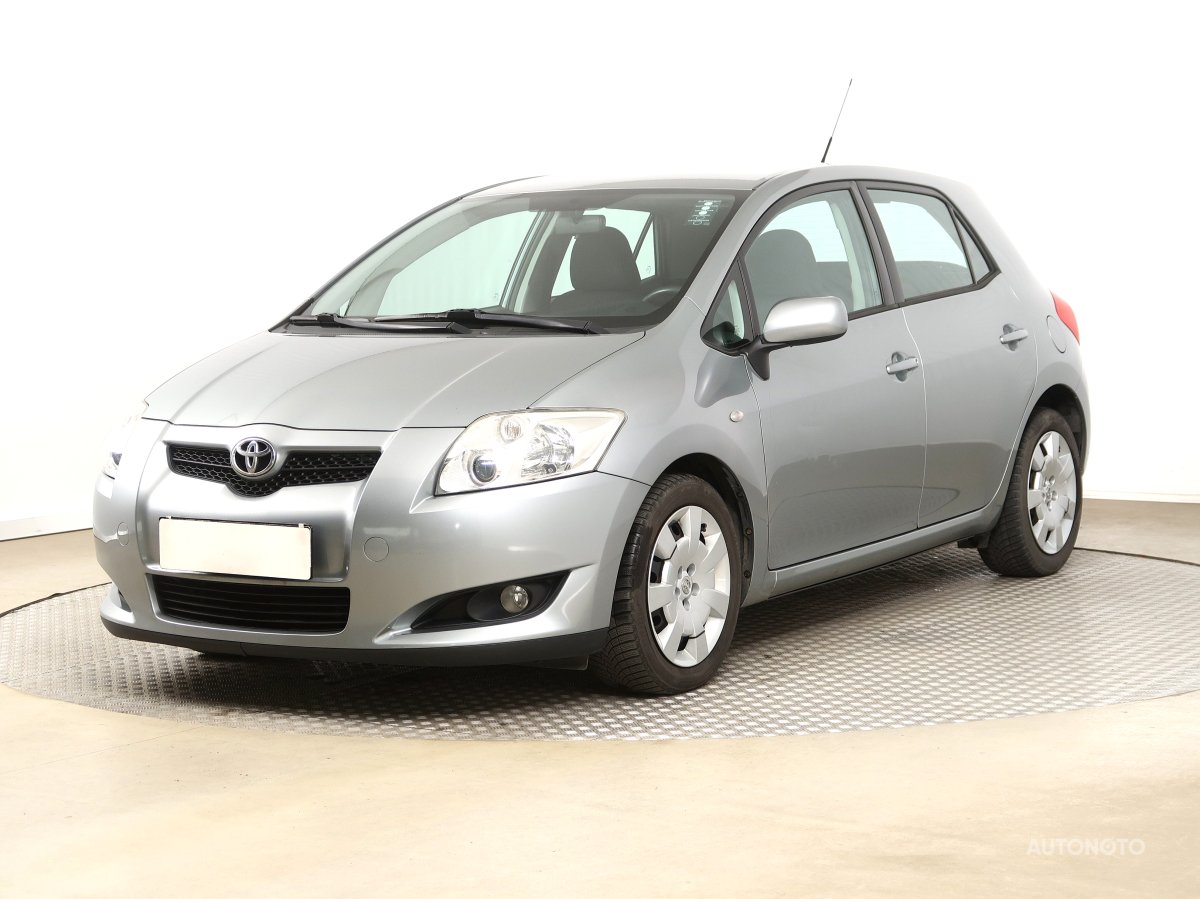 Toyota Auris, 2009 - pohled č. 3