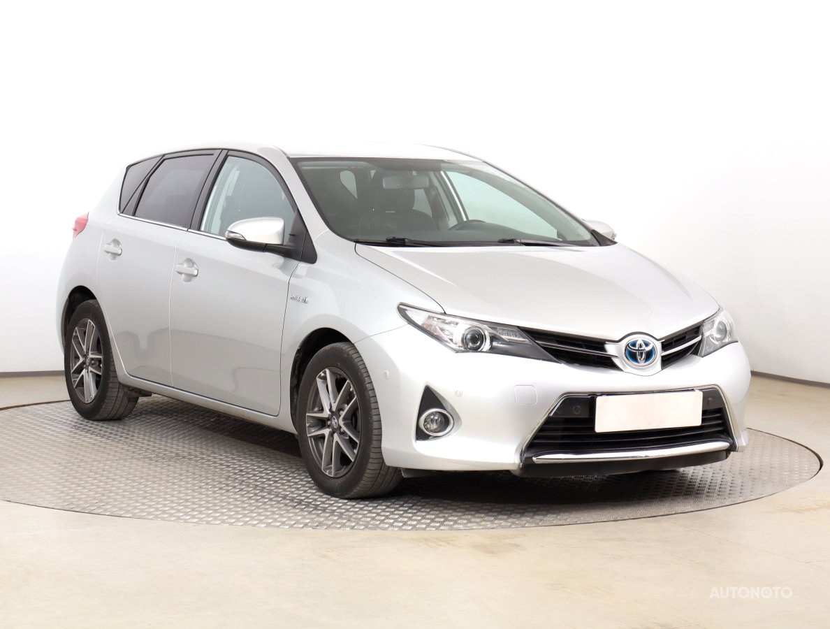 Toyota Auris, 2015 - celkový pohled