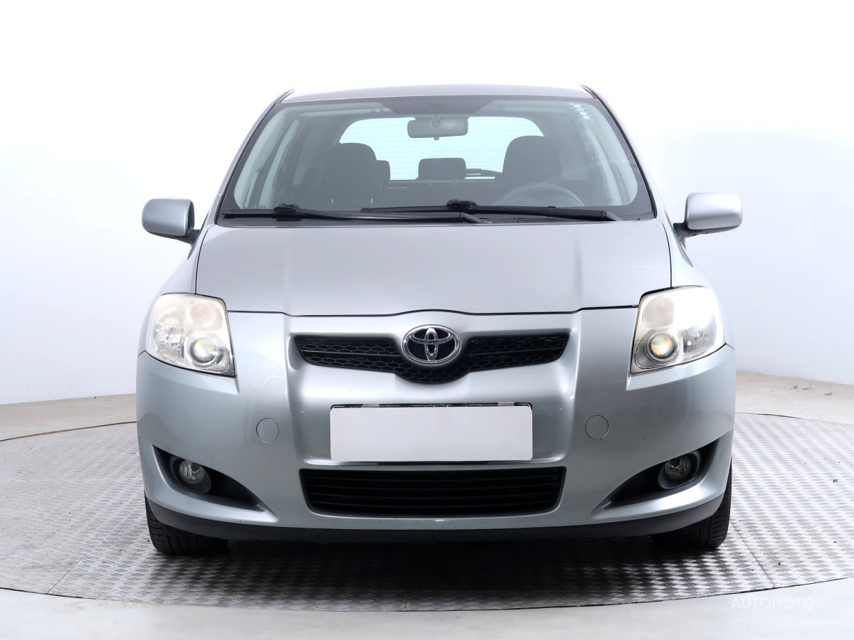 Toyota Auris, 2009 - pohled č. 2