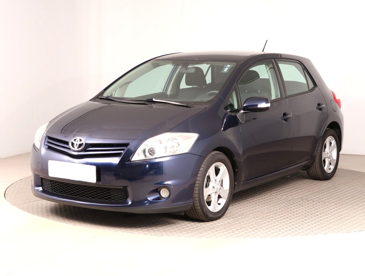 Toyota Auris, 2012 - pohled č. 3