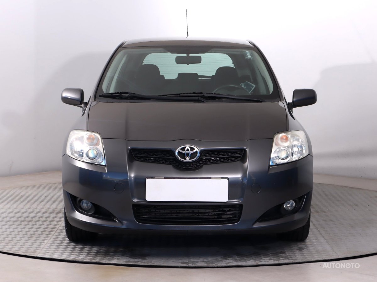 Toyota Auris, 2009 - pohled č. 2