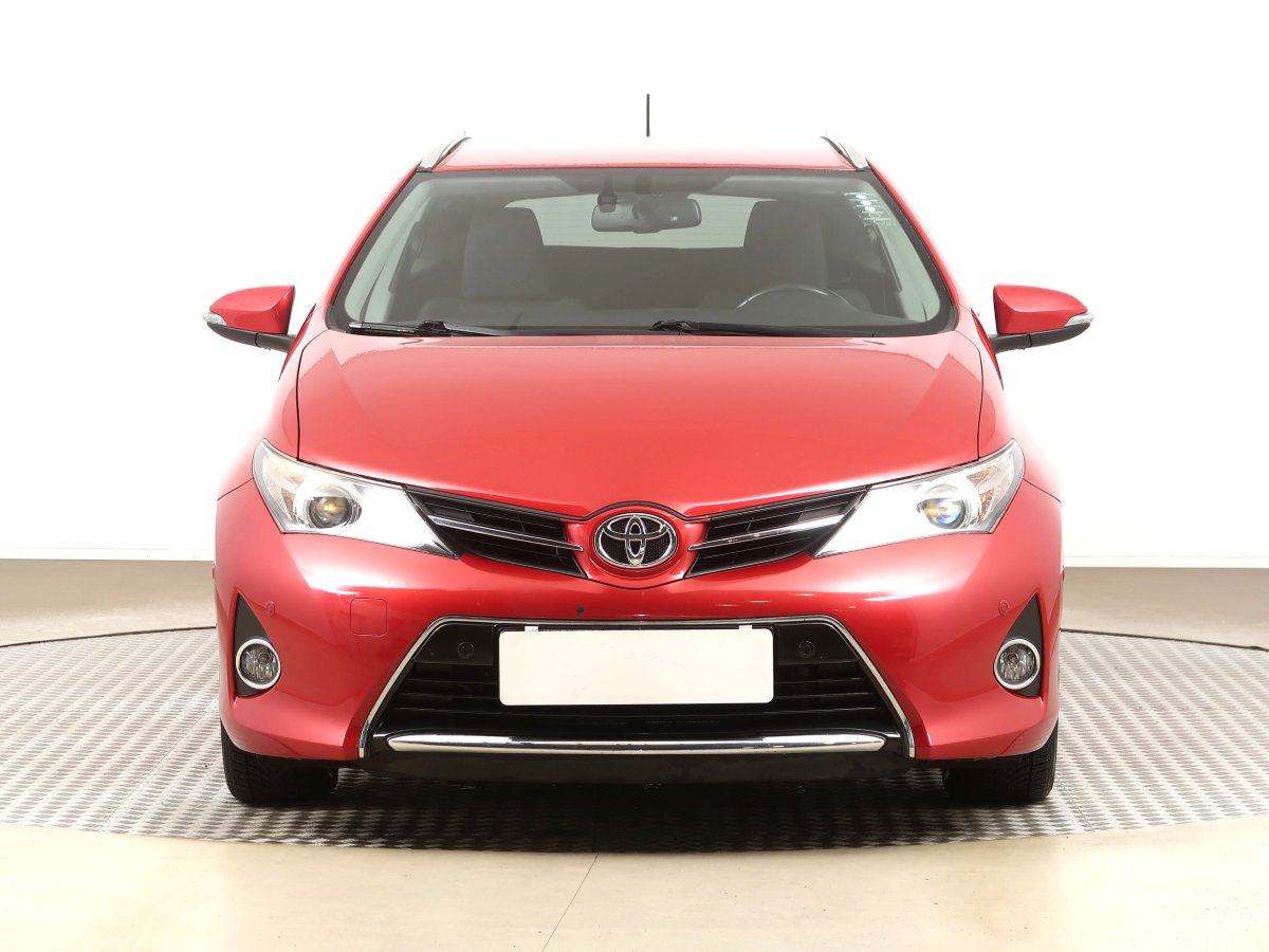 Toyota Auris, 2014 - pohled č. 2