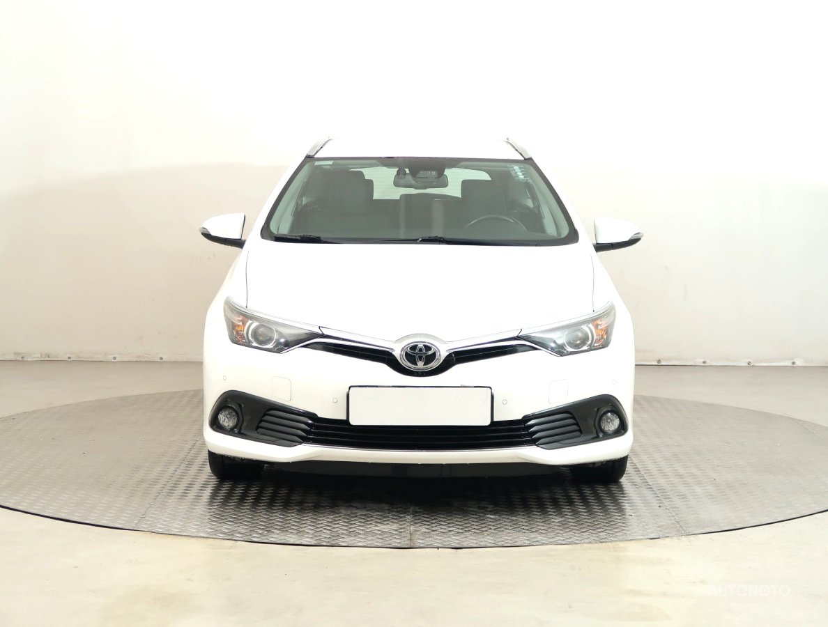 Toyota Auris, 2017 - pohled č. 2